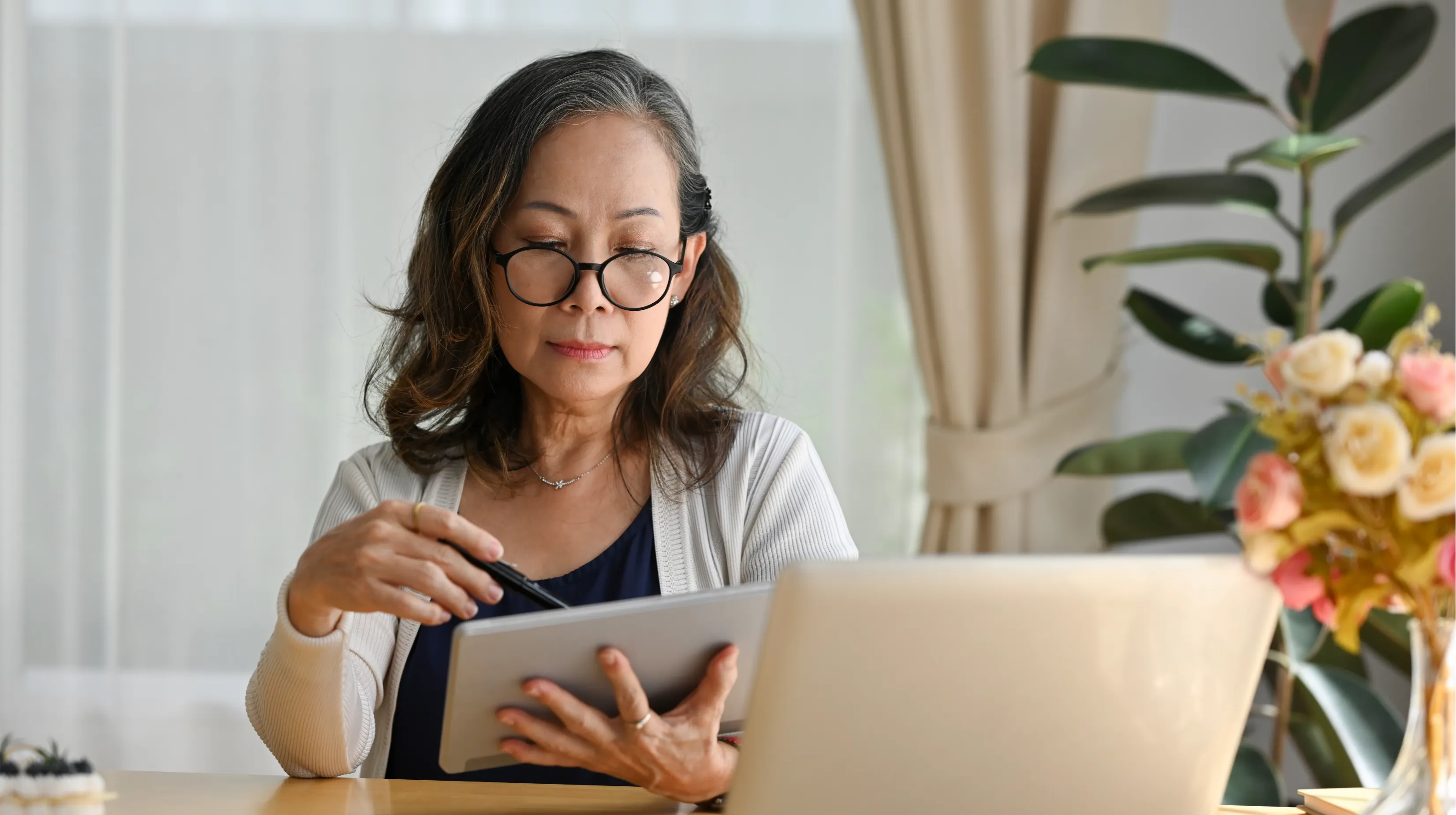 Comparing Medicare Plans: A Step-By-Step Financial Checklist